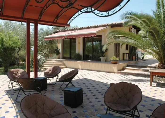 Il Sentiero Bed & Breakfast *