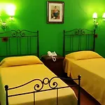Il Sentiero Bed & Breakfast *